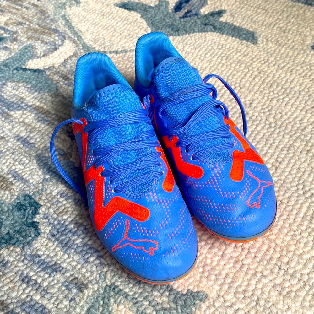 Puma soccer clits